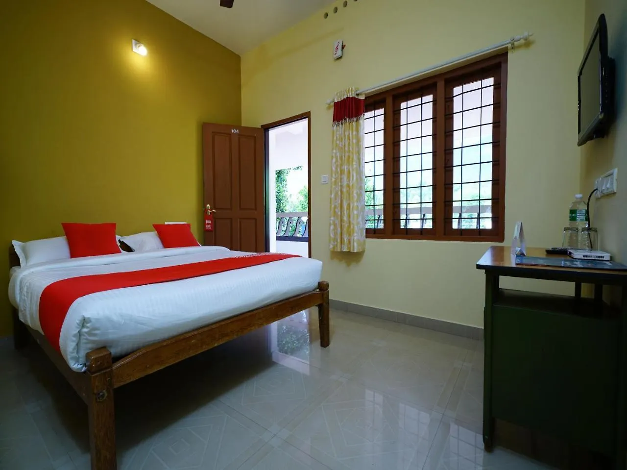 Hotel Oyo 13685 Indeevaram Resort Munnar